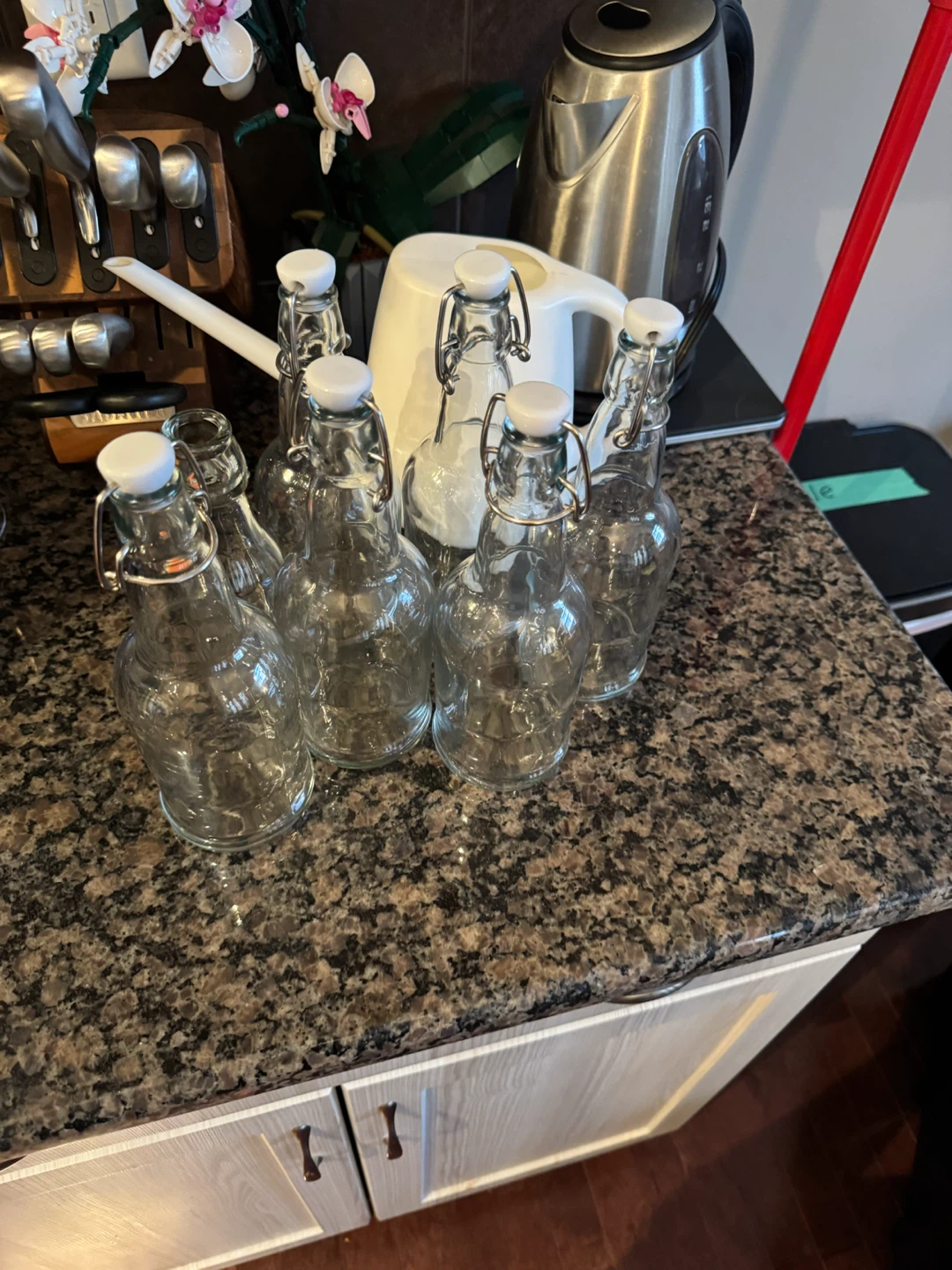 Set of 6 Glass Swing Top Bottles - photo 2