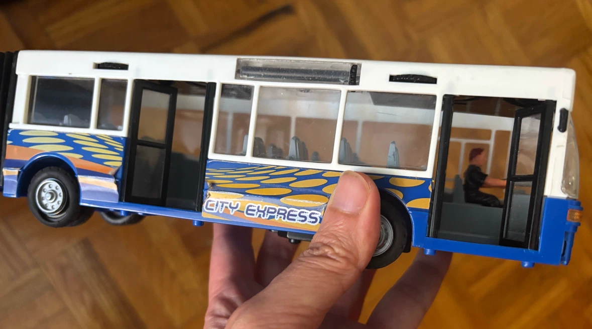 Vintage City Express Bus Toy - photo 4