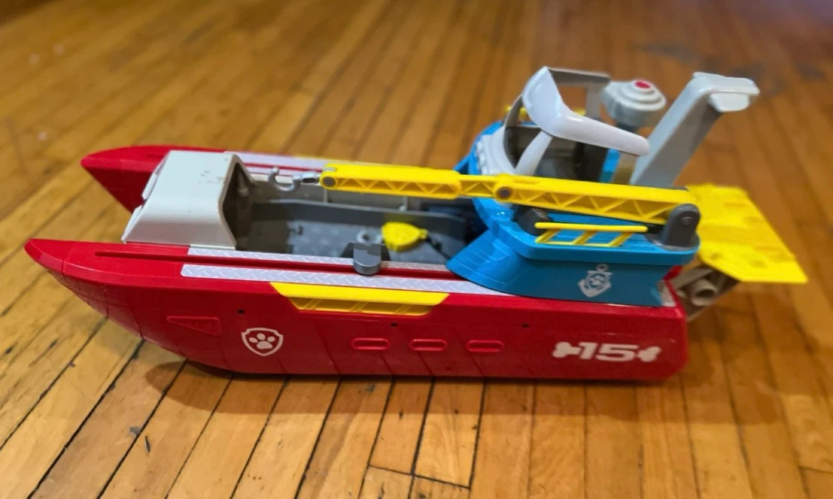 Paw Patrol Rescue Knights Deluxe Hovercraft