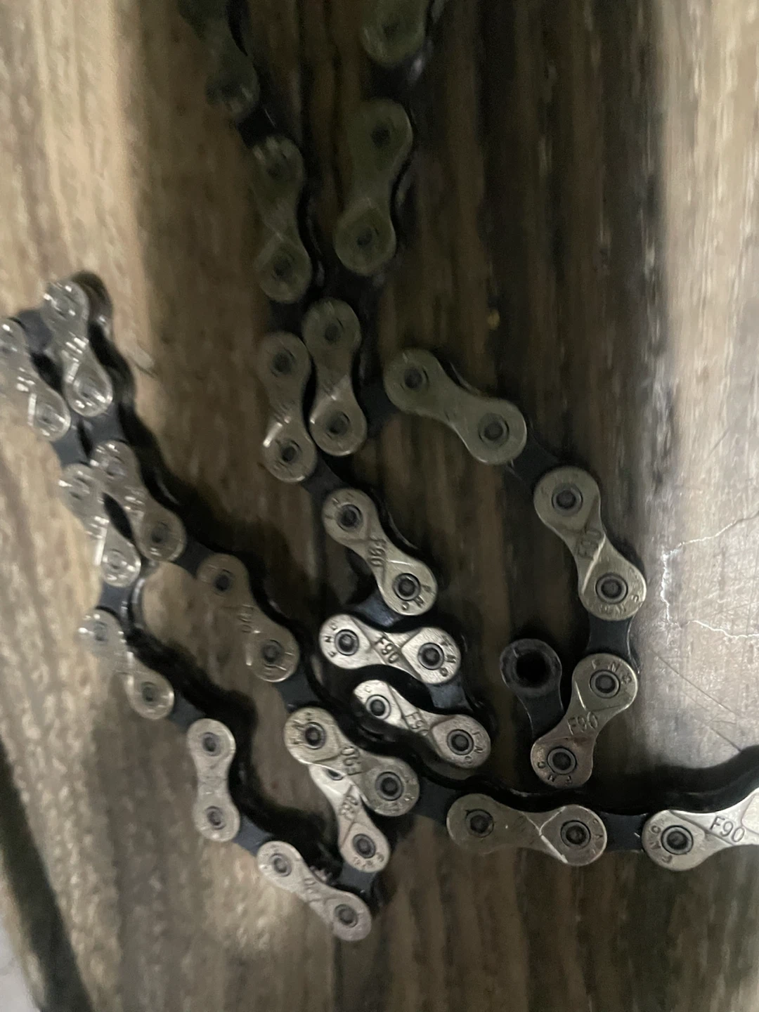 KMC F90 Bicycle Chain