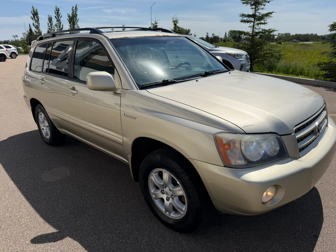 2001 Toyota Highlander Limited - photo 2