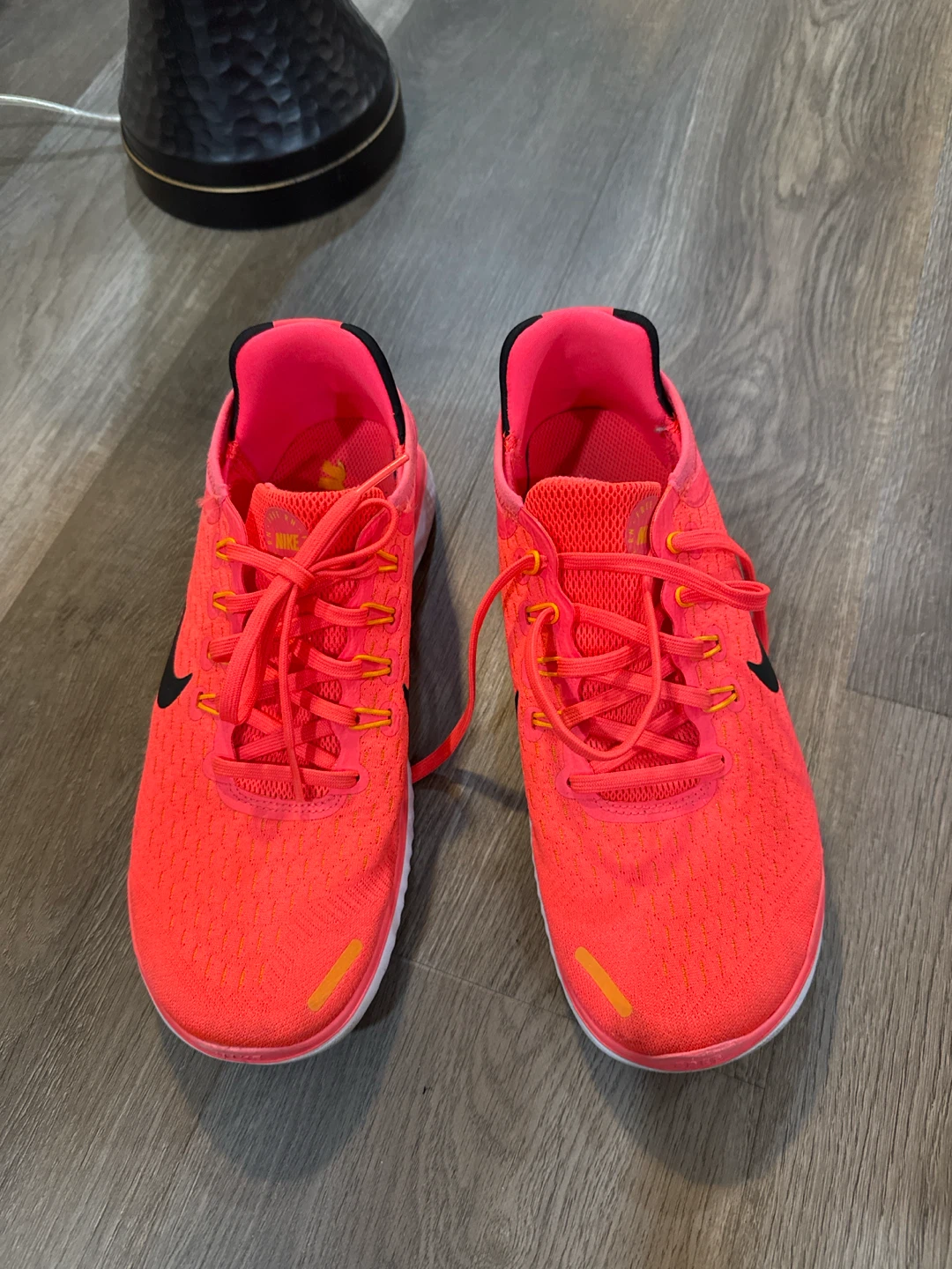 Nike Free RN 2018 Running Shoes Women's Size 9.5
