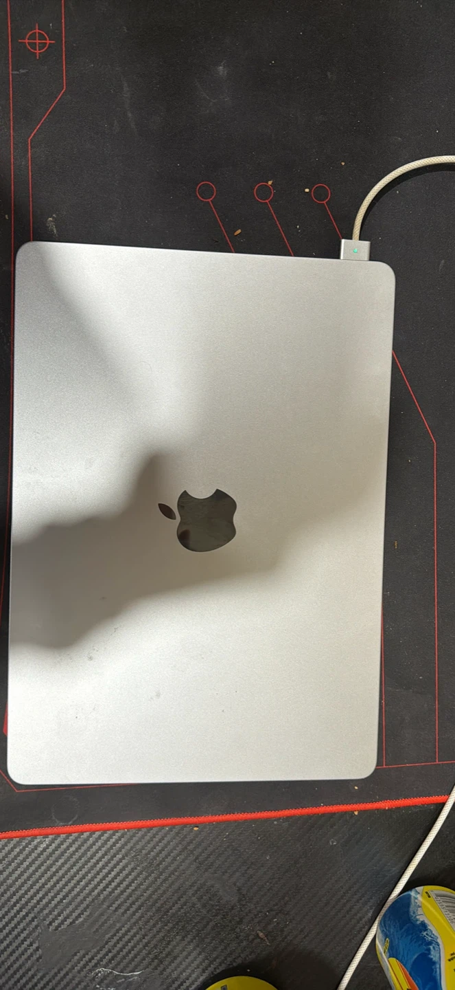 Apple MacBook Air laptop - photo 2
