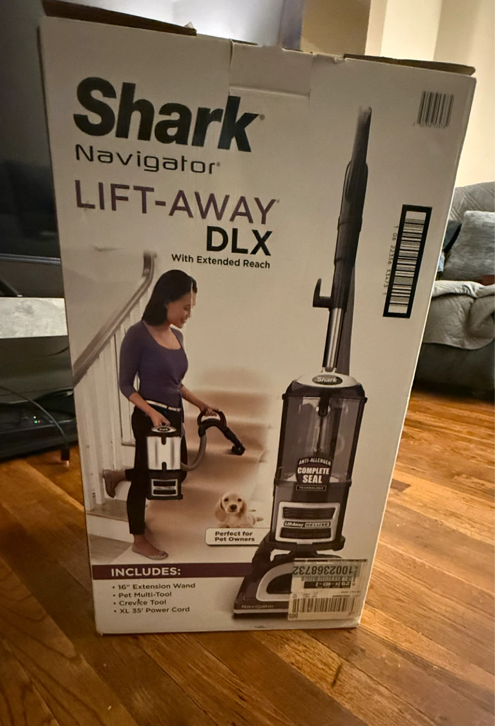 Shark Navigator Lift-Away DLX Vacuum Cleaner - photo 2