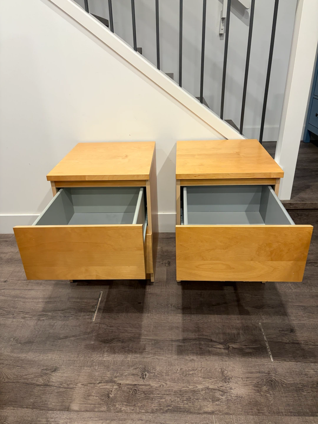 Pair of IKEA MALM nightstand in yellow colour - photo 2