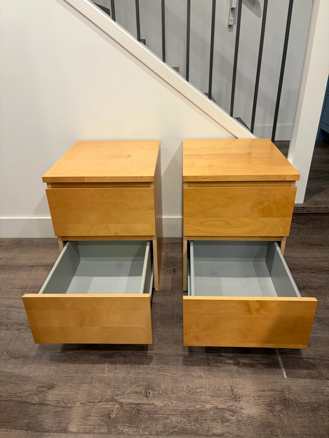 Pair of IKEA MALM nightstand in yellow colour - photo 3