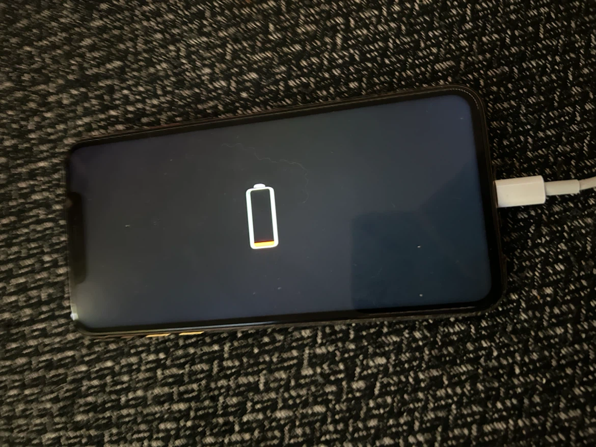 iPhone Xs max read ad