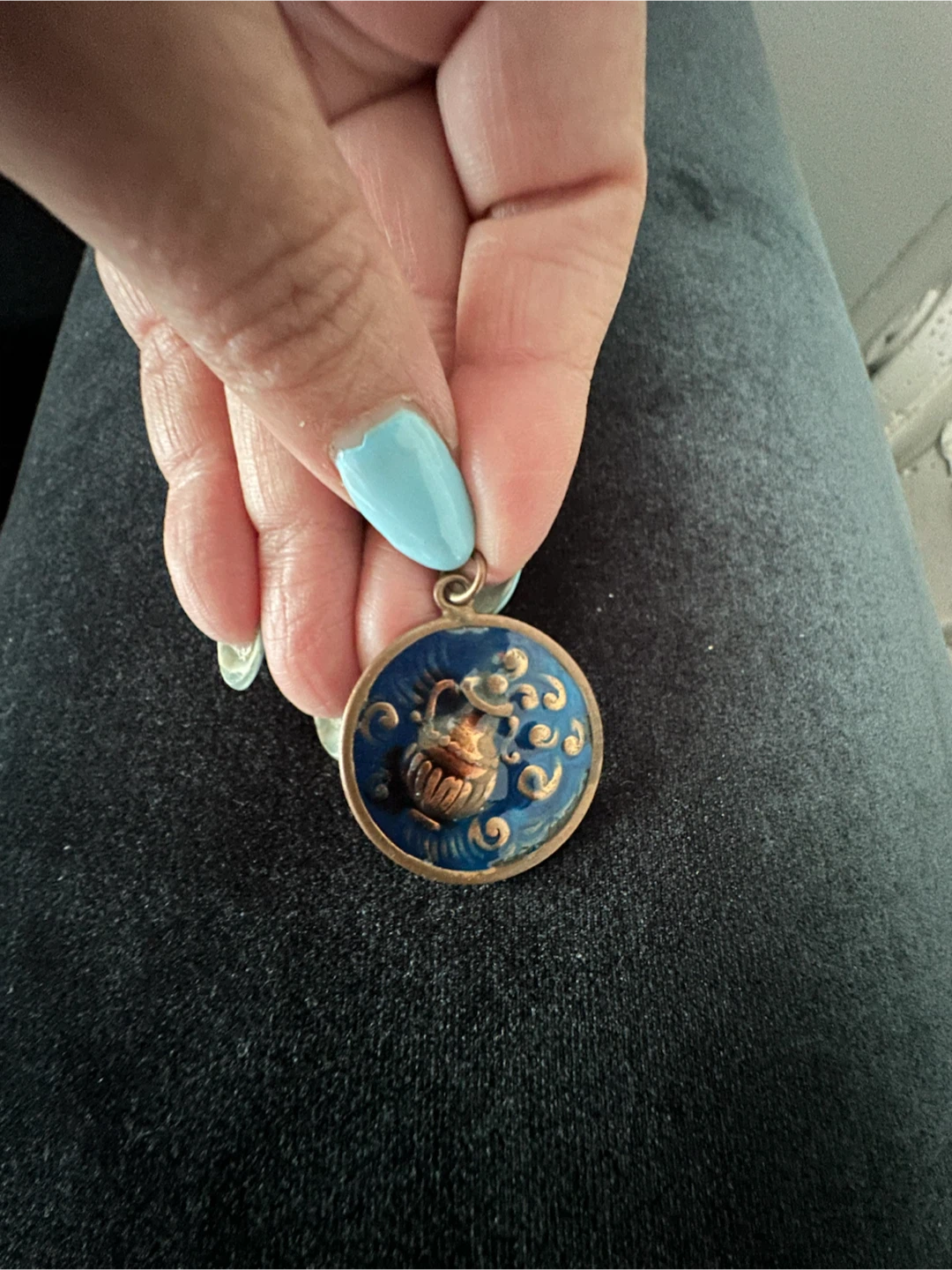 Vintage Blue Enamel Medallion Pendant and Ring Set - photo 4