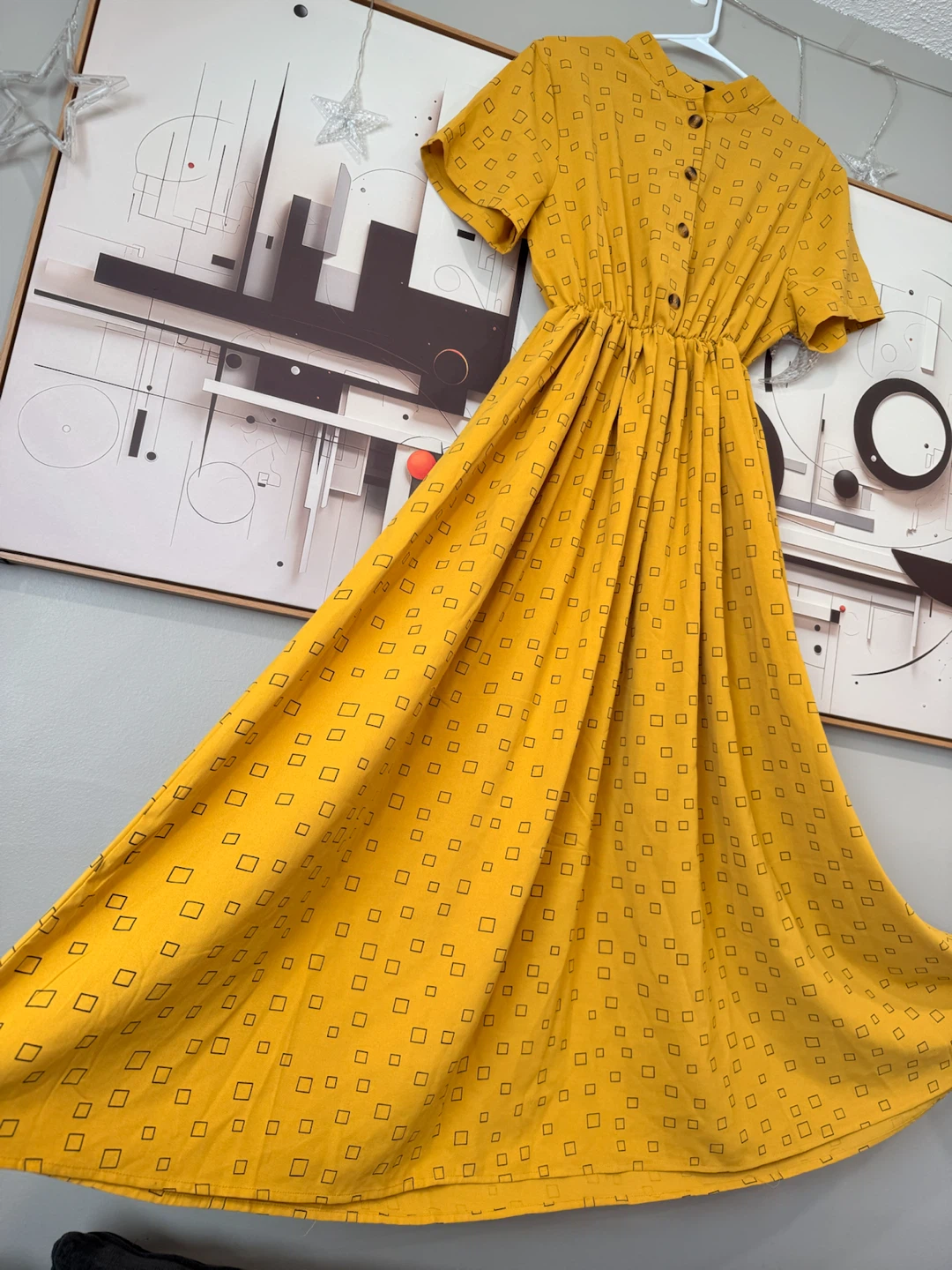 Yellow midi dress with geometric print - photo 2