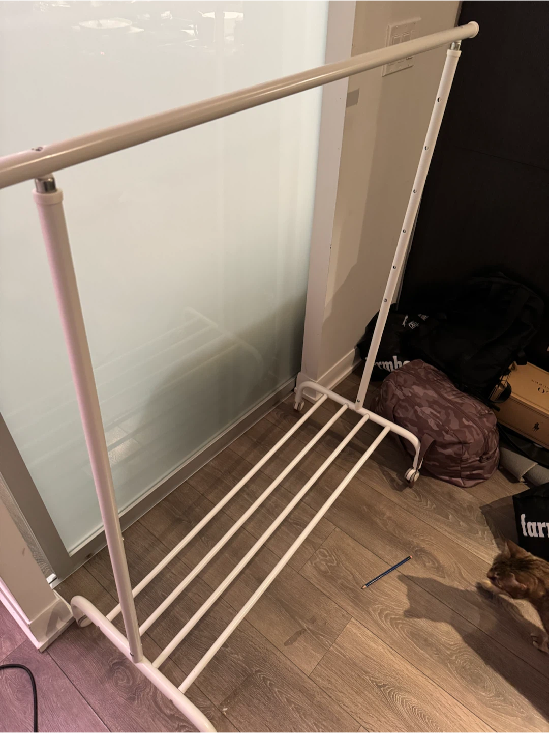 White Metal Garment Rack with Shelf