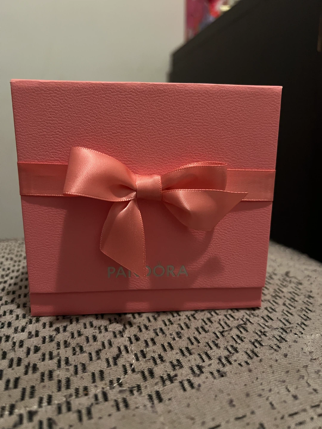 Pandora Ring with Box