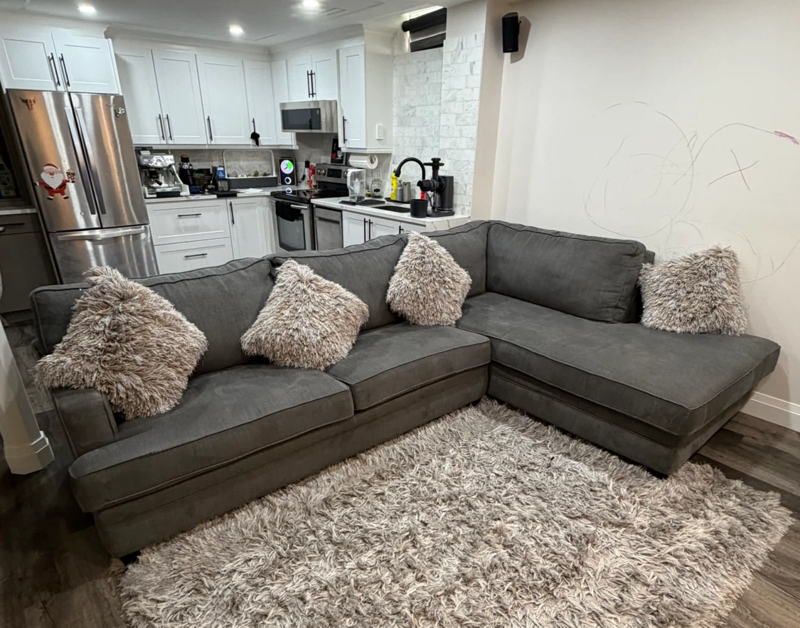 Sectional sofa