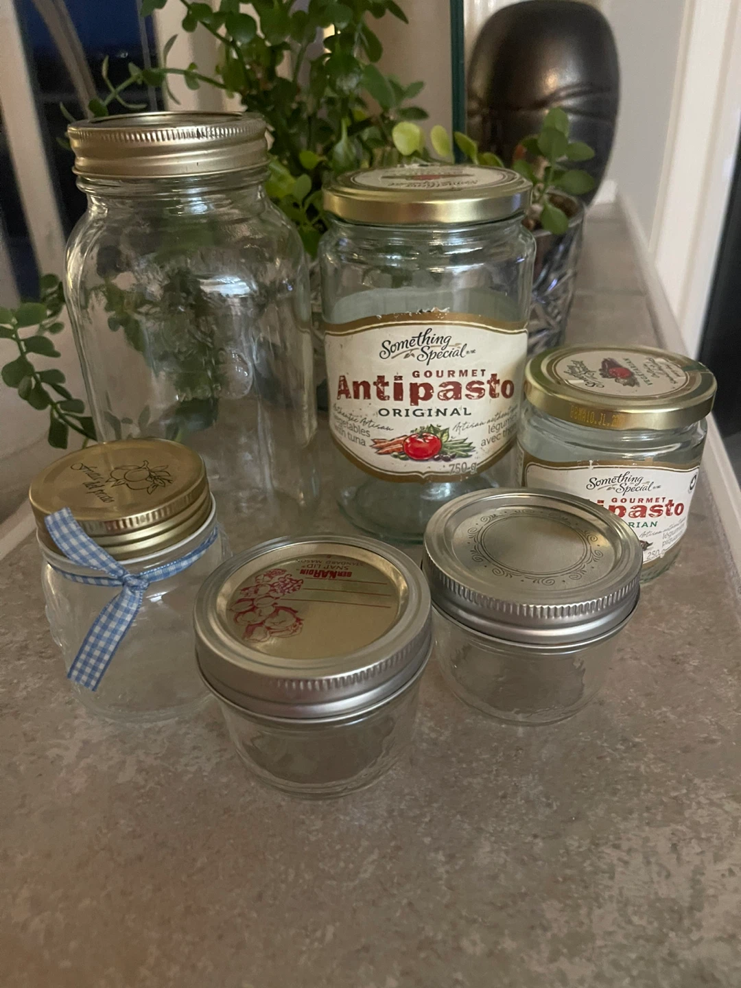 MASON Glass Jars & Lids + 2 extra free