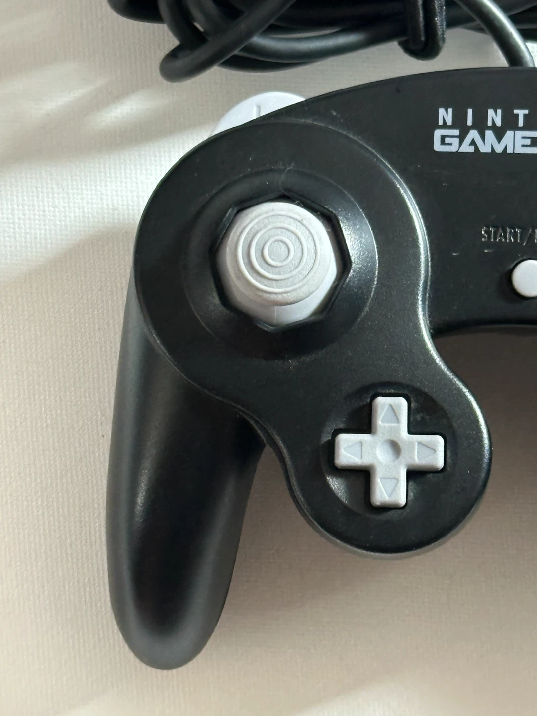 Nintendo GameCube Controller - photo 2