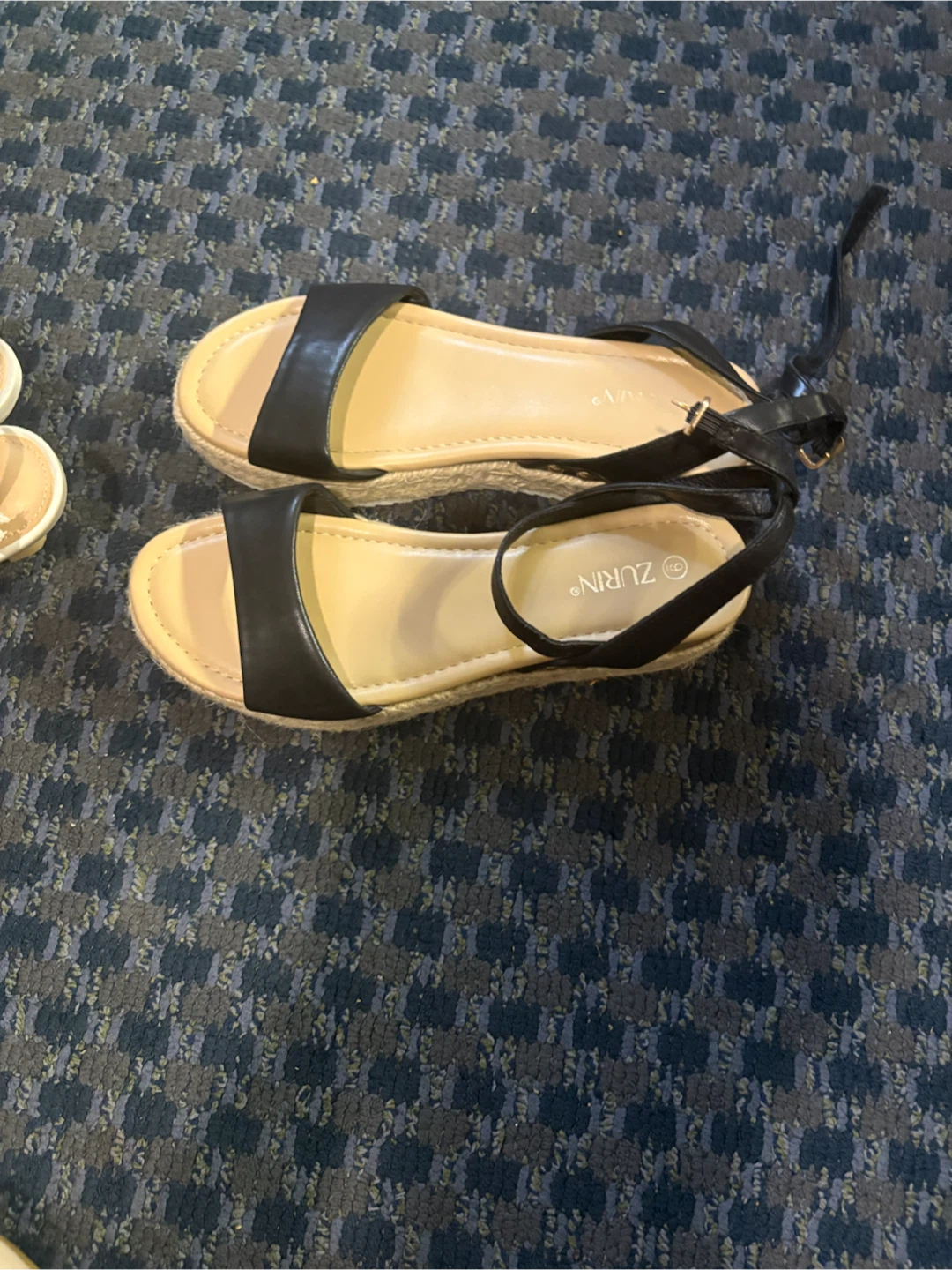 ZURIN Black Espadrille Platform Sandals - photo 2