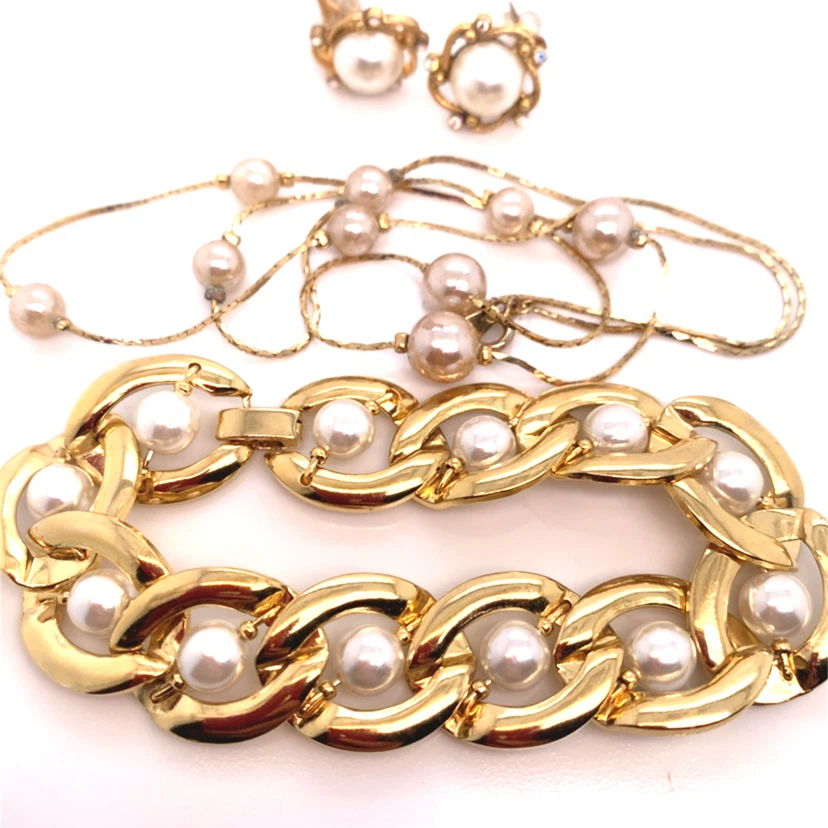 Gold Tone Pearl Necklace Bracelet and Earrings Set