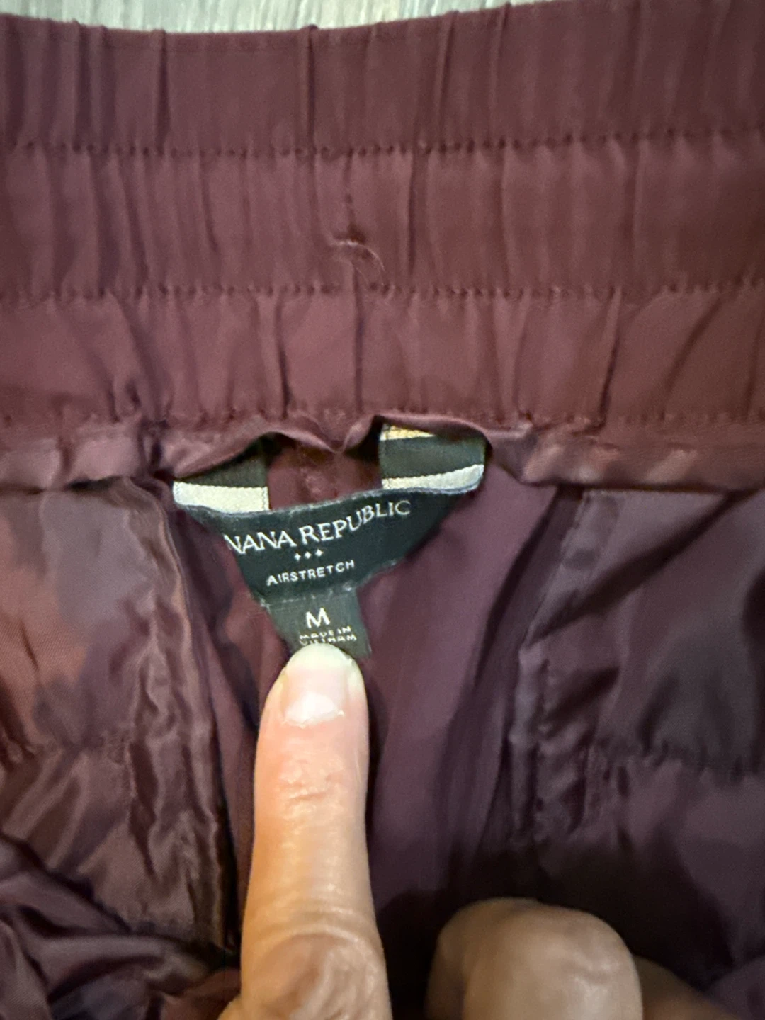 Banana Republic Airstretch Pants size M - photo 3