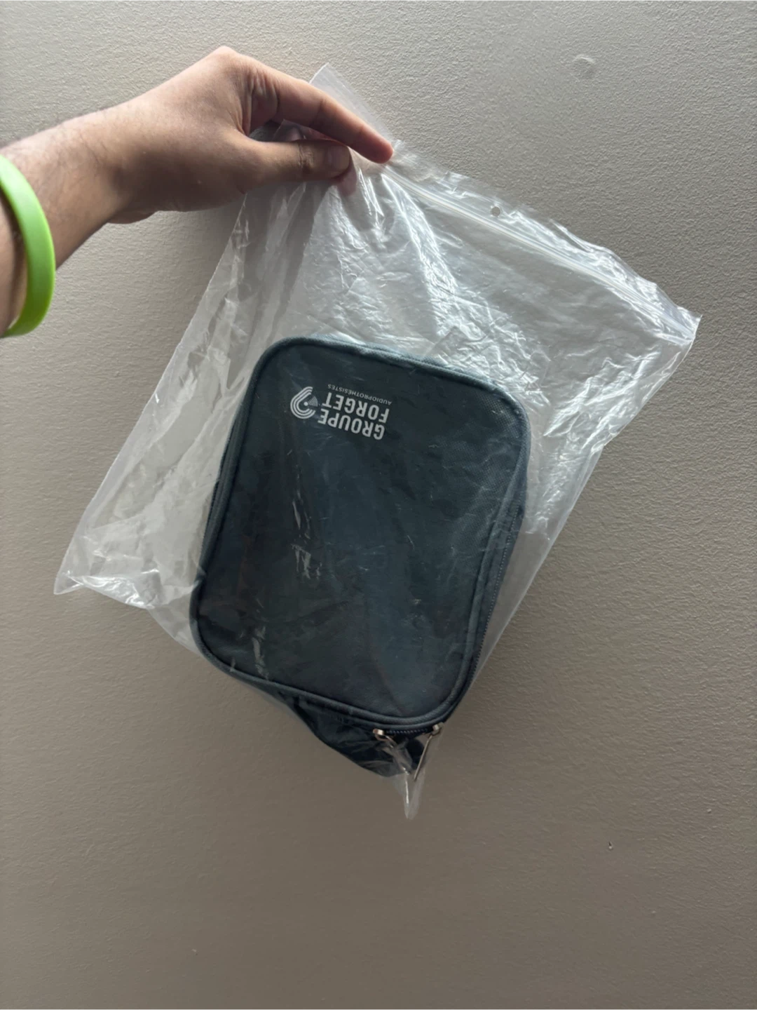Groupe Forget Audioprosthesistes Pouch