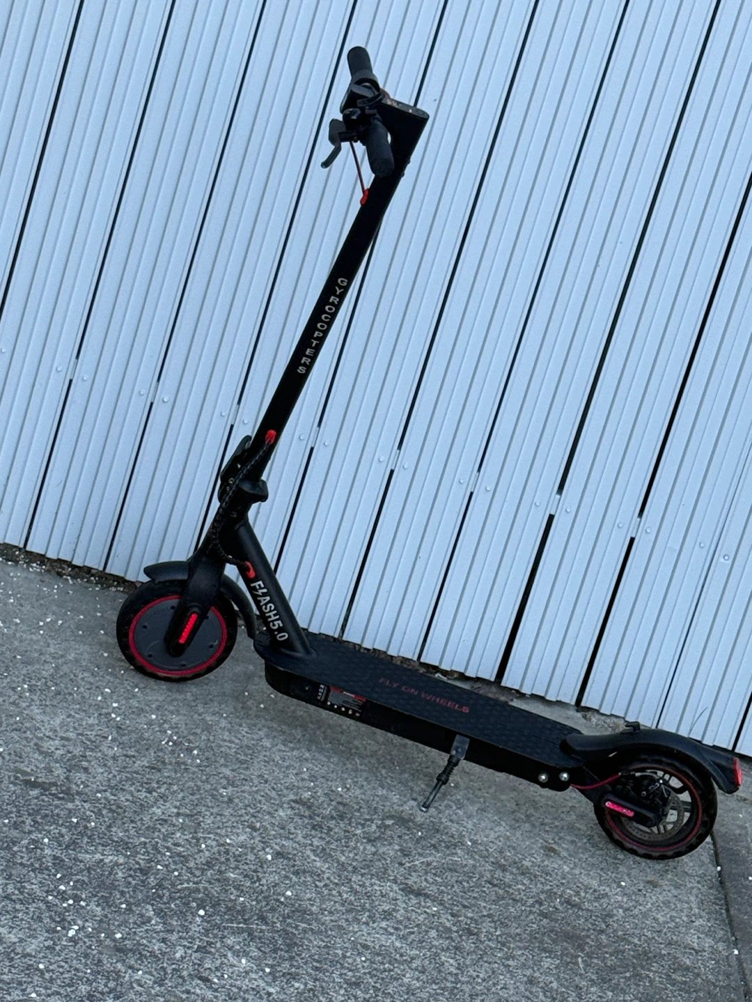 Electric Scooter - photo 2