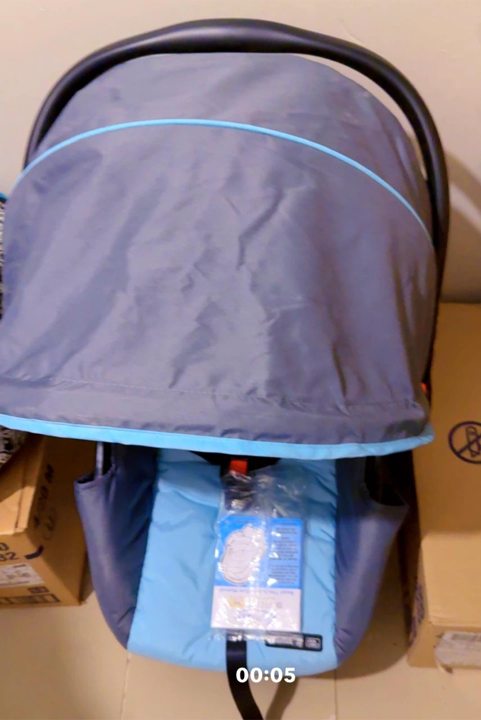 Graco car seat - photo 3