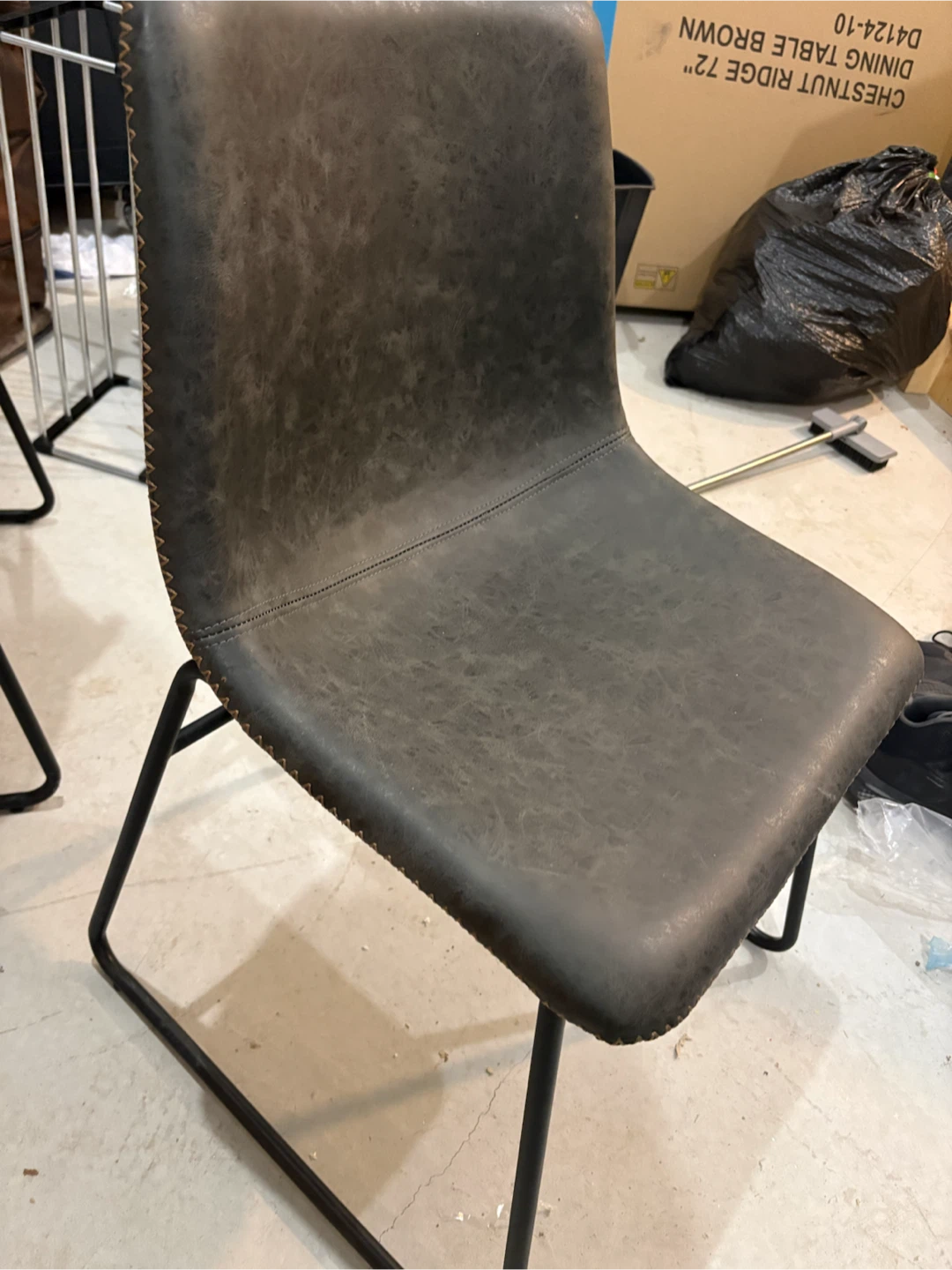 Table with chairs (from bricks) - photo 3