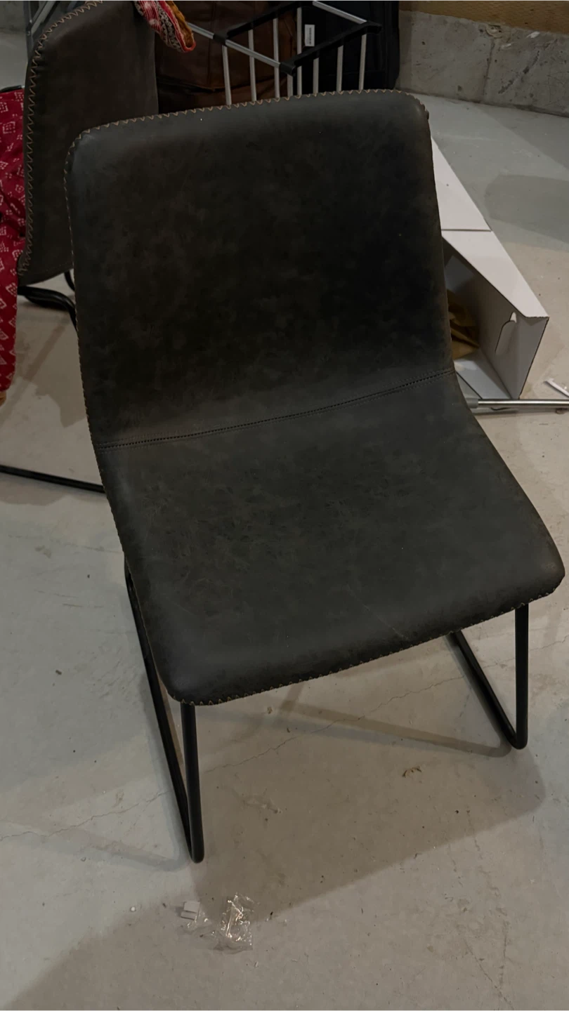 Table with chairs (from bricks) - photo 4