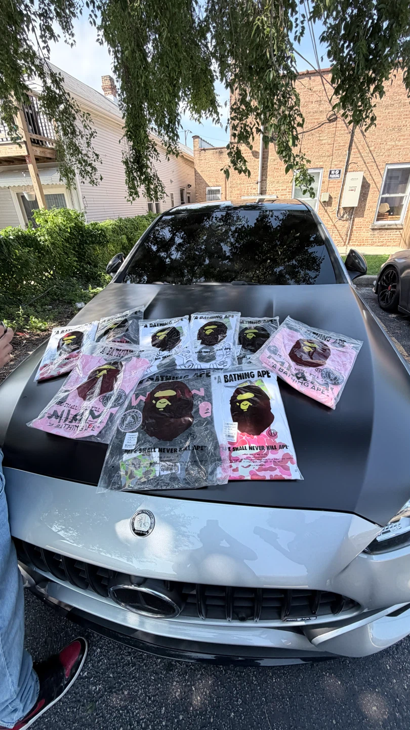 A Bathing Ape T-Shirts Bundle - photo 3