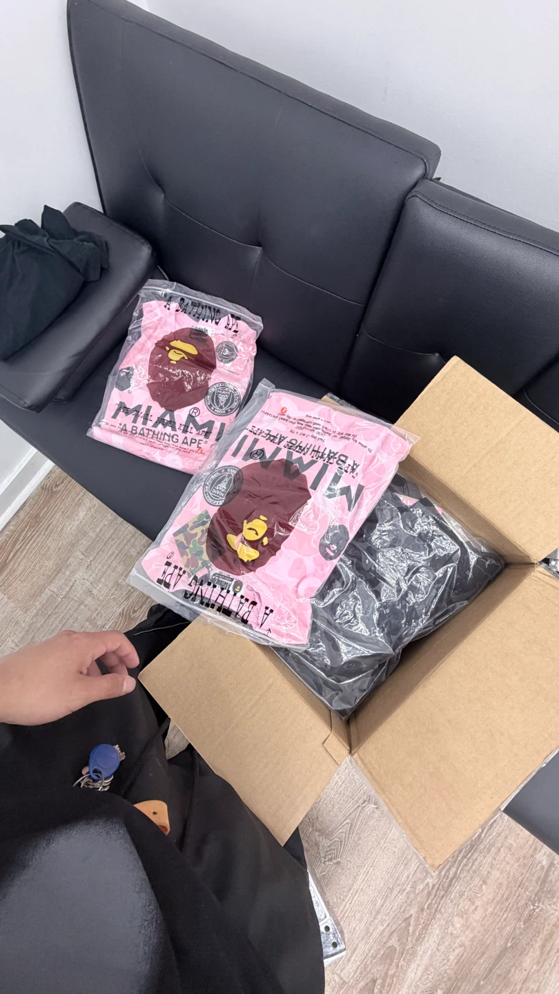 A Bathing Ape T-Shirts Bundle - photo 5