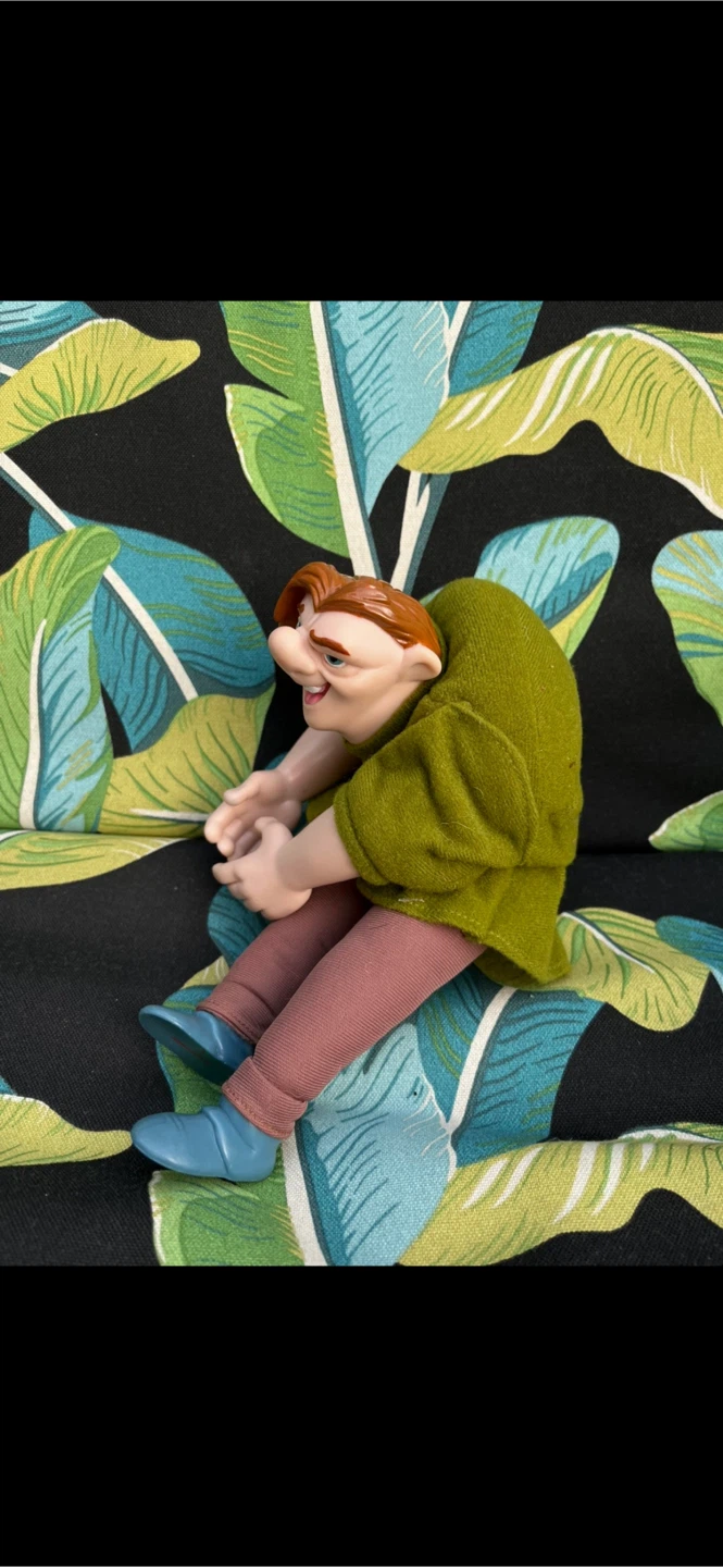 Vintage Disney Quasimodo Doll - photo 3