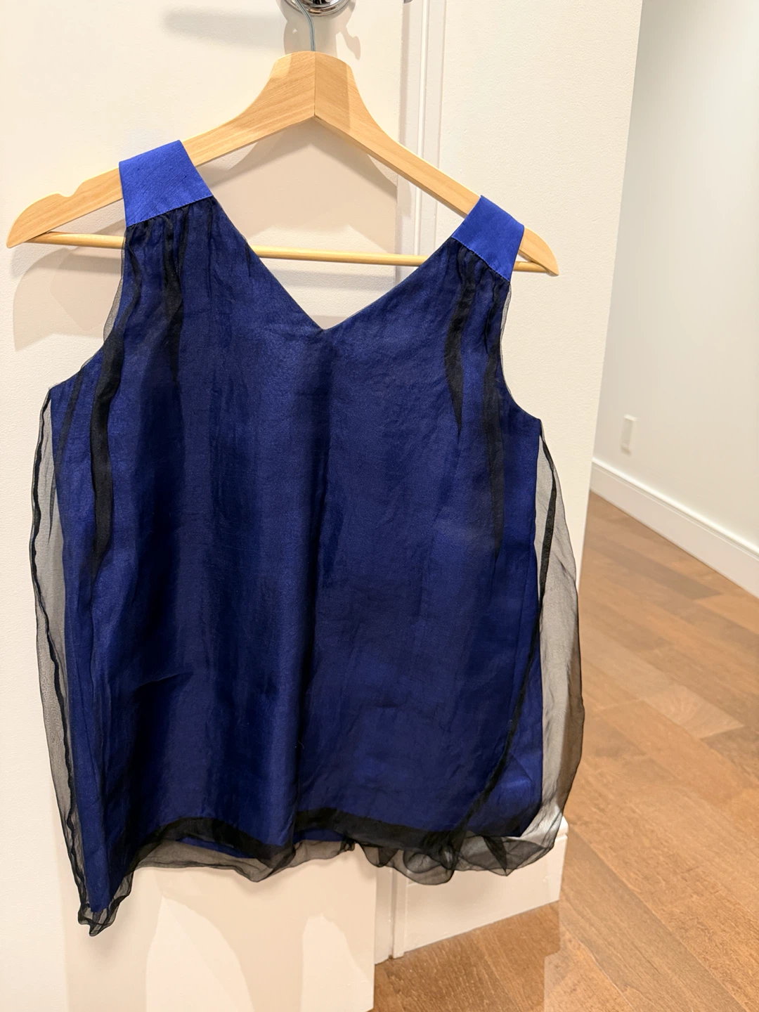 Lanvin en Bleu Blue Sheer Trim Tank Top Size 36 - photo 3