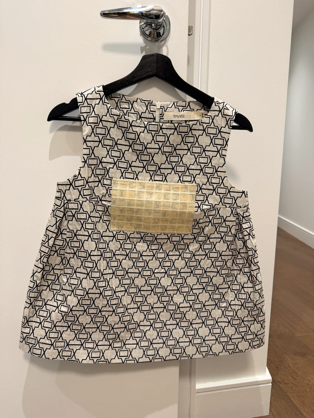 Dazzle Girls Sleeveless Top and Skirt Set - Size S