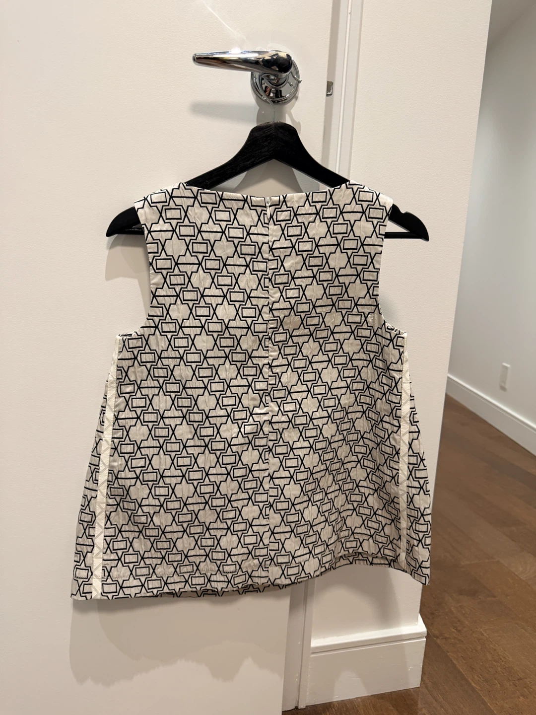 Dazzle Girls Sleeveless Top and Skirt Set - Size S - photo 2