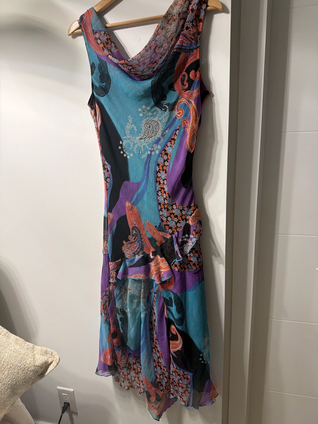 Sleeveless Paisley Print Dress - photo 5