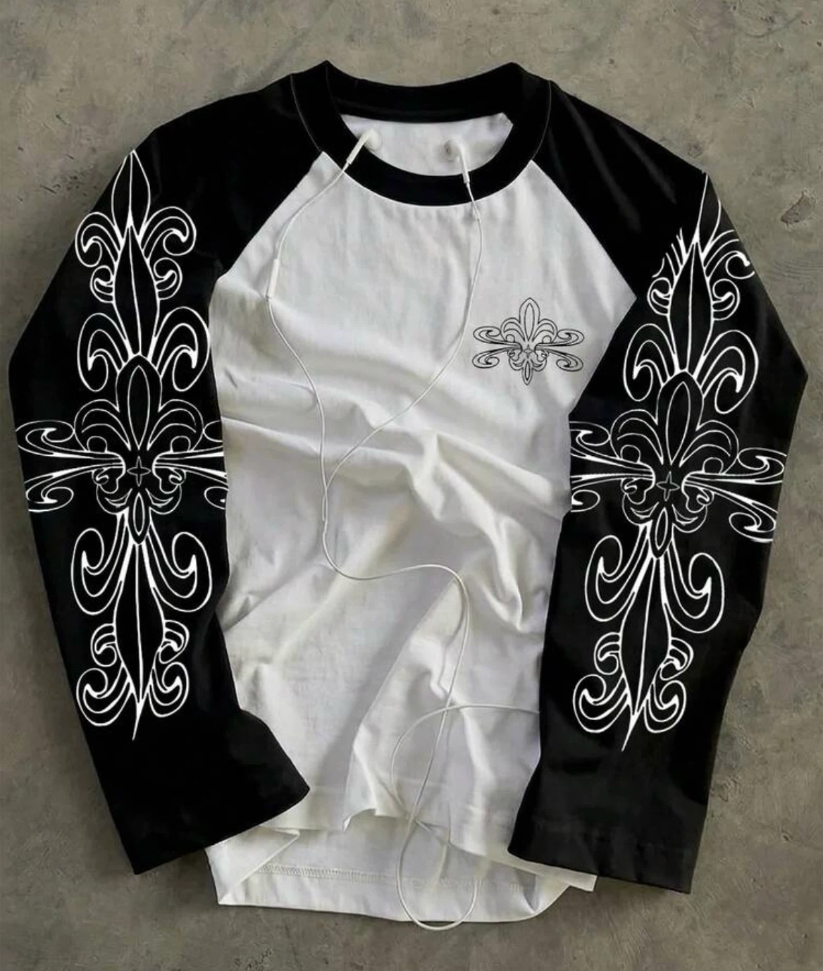 Black and White Raglan Long Sleeve T-Shirt with Graphic Print - photo 2