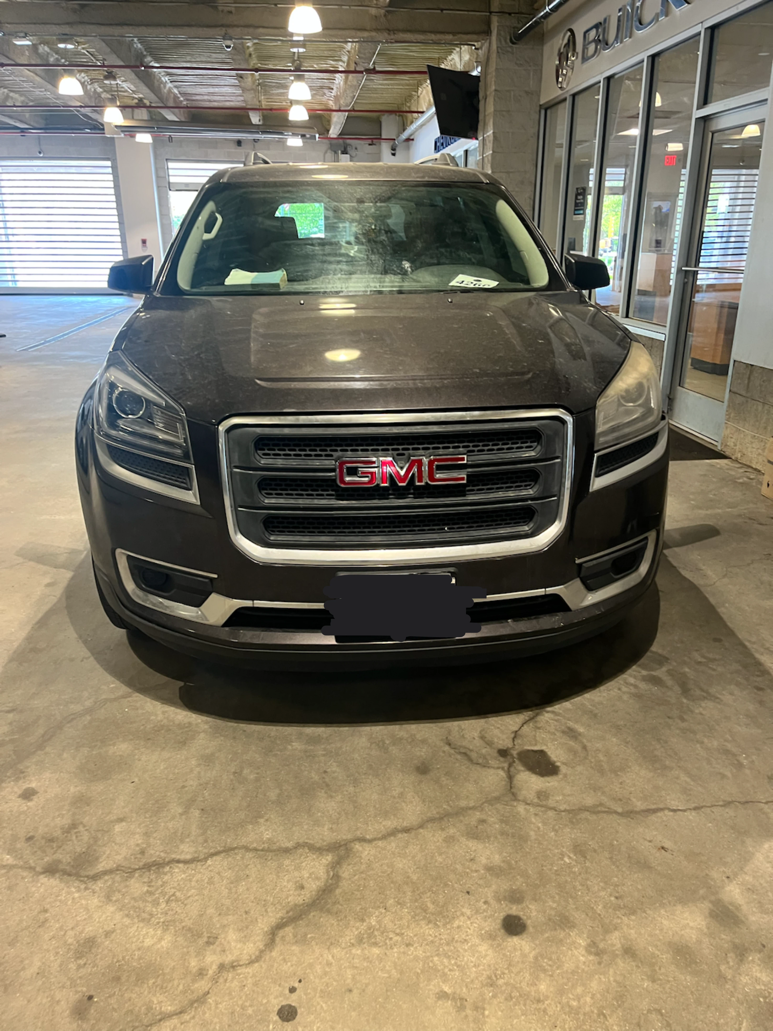 GMC Acadia SUV - photo 3
