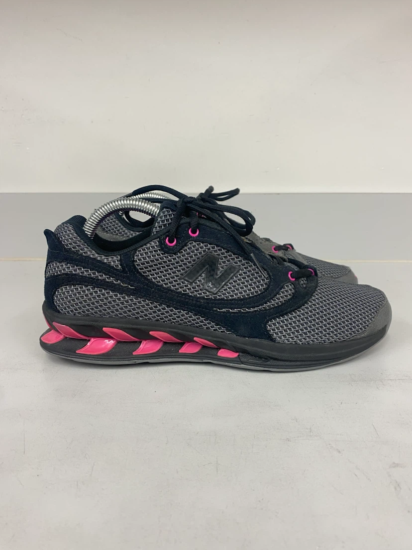 New Balance True Balance WW85OSB Running Shoes Women’s - 8.5