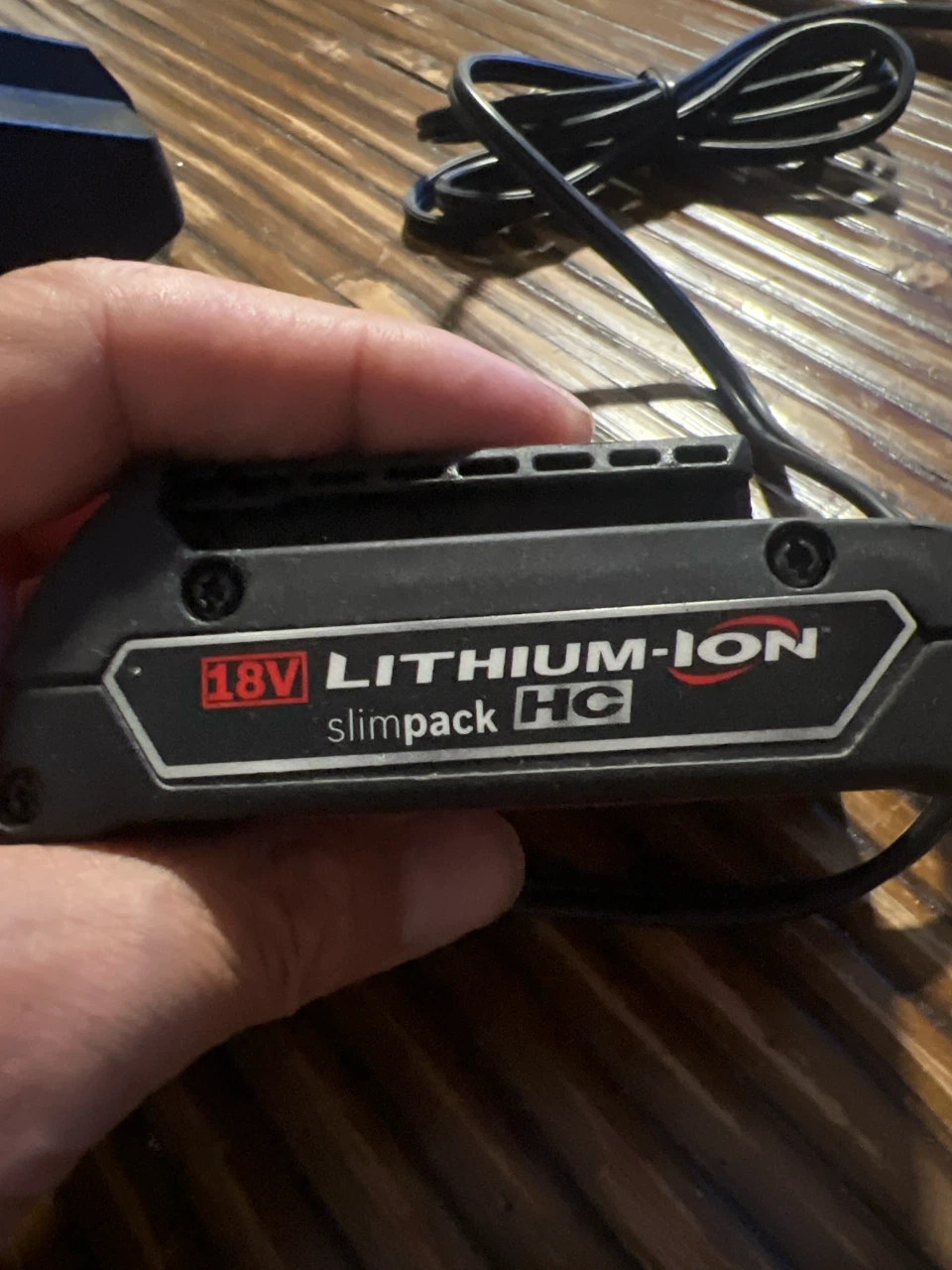 Bosch 18V Lithium-Ion Slimpack HC Battery - photo 5