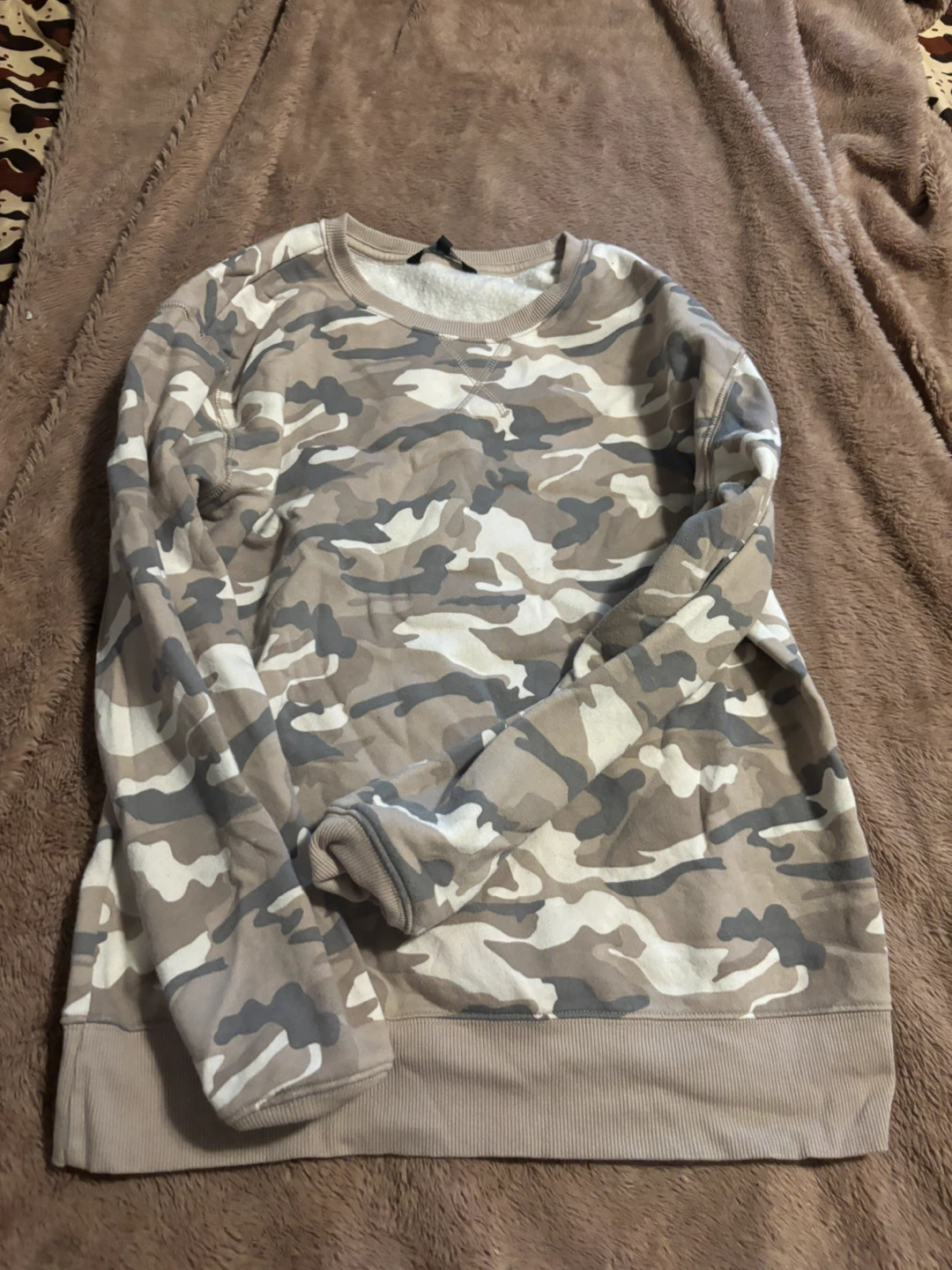 George Camo Crewneck Sweater