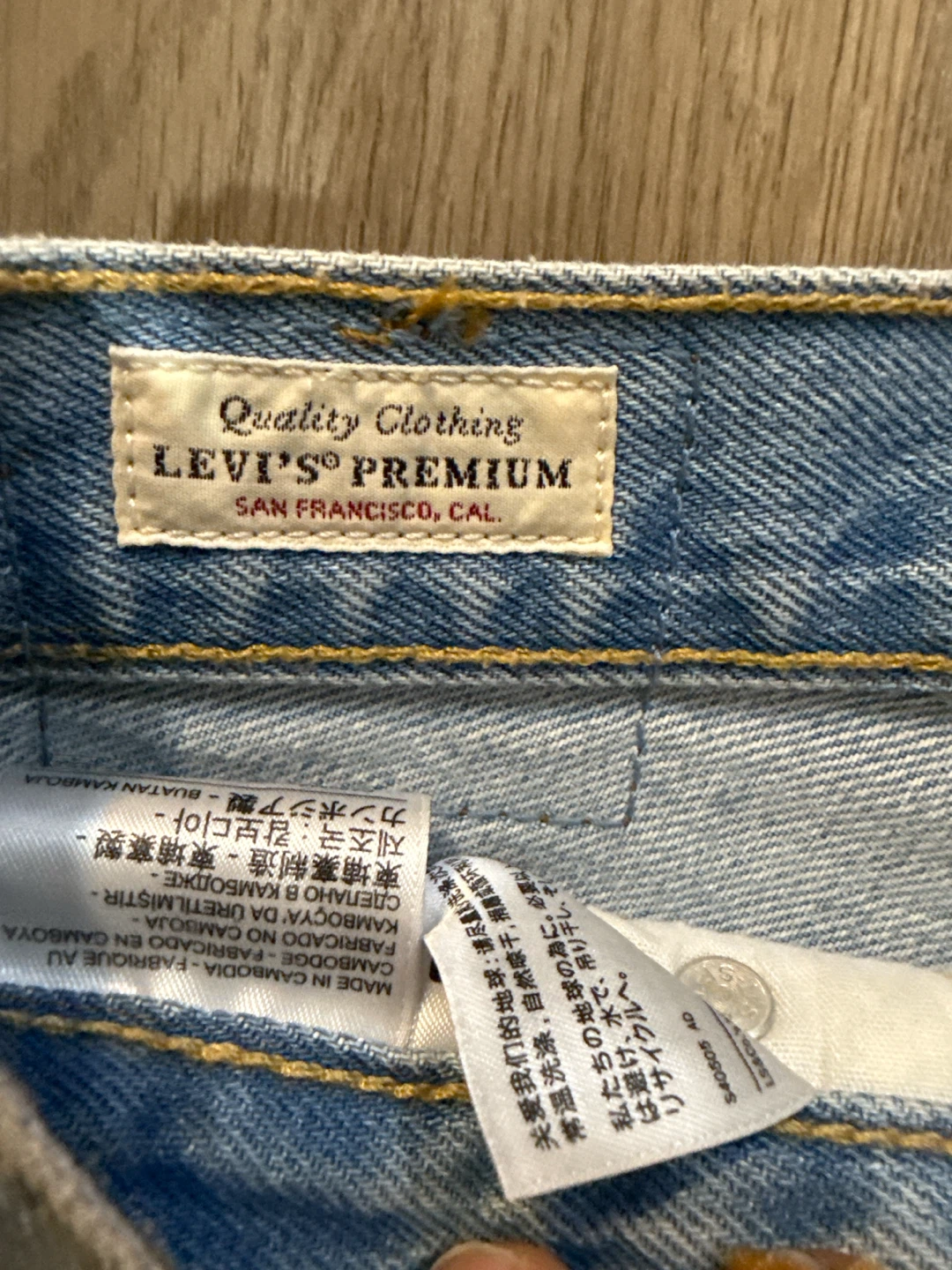 Levi's 501 Denim Shorts size 23 - photo 4