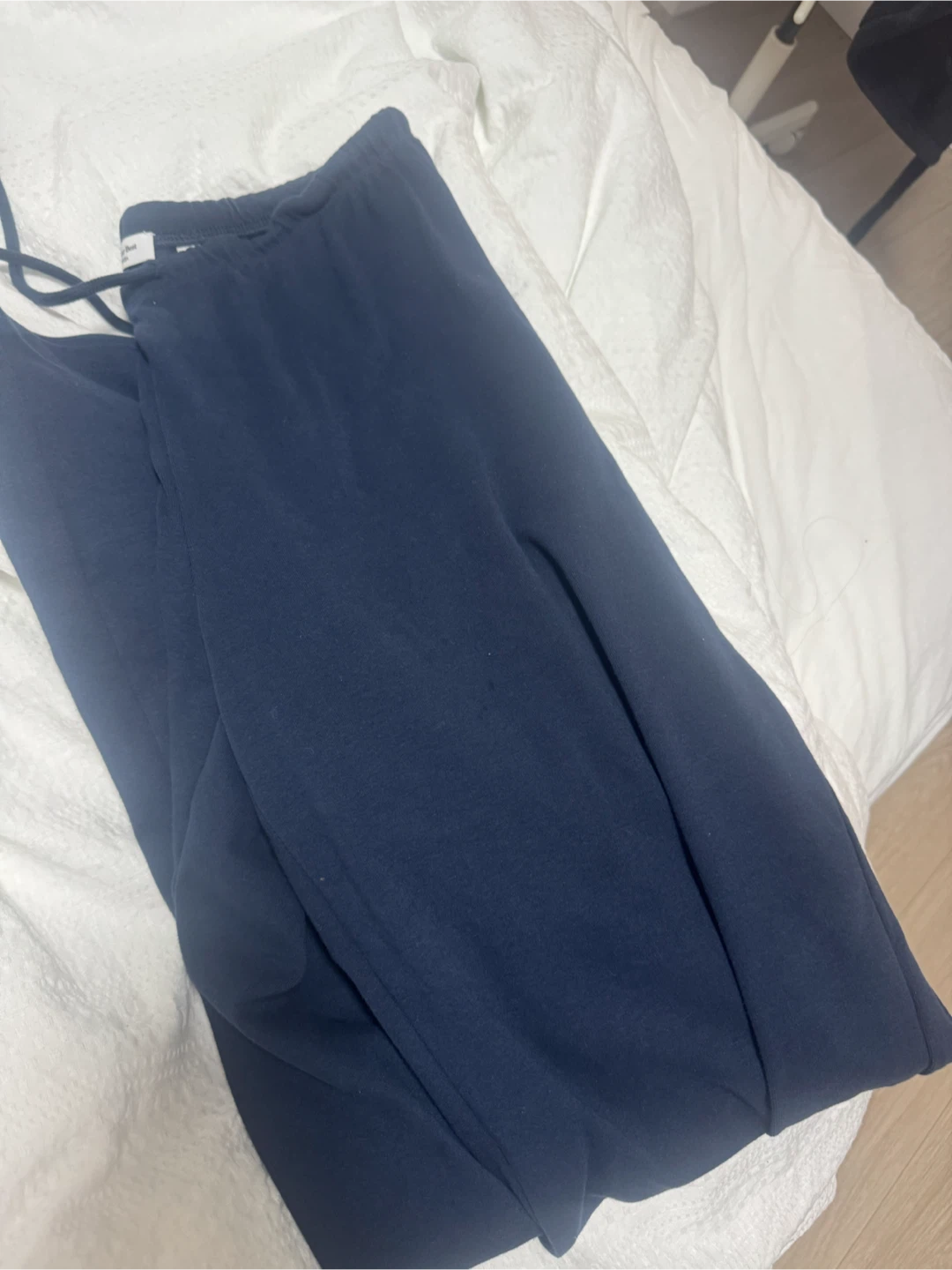aritzia gilmore pants