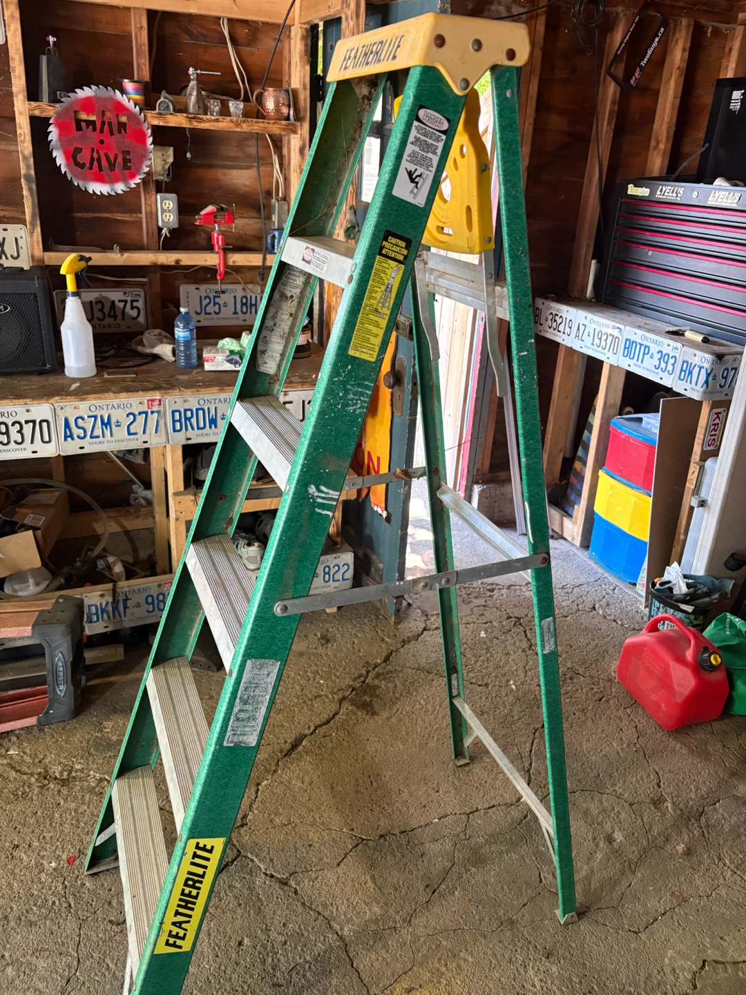 Featherlite Ladder - photo 2