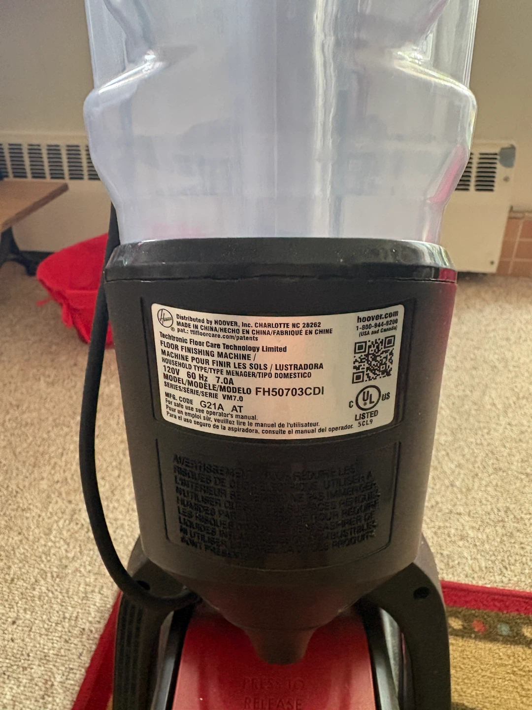 Hoover PowerDash FH50703 Compact Carpet Cleaner - photo 4