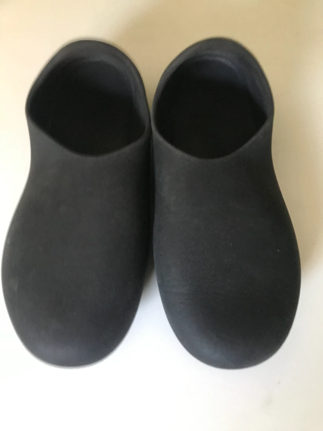 Yeezy Slippers  size 11 - photo 4