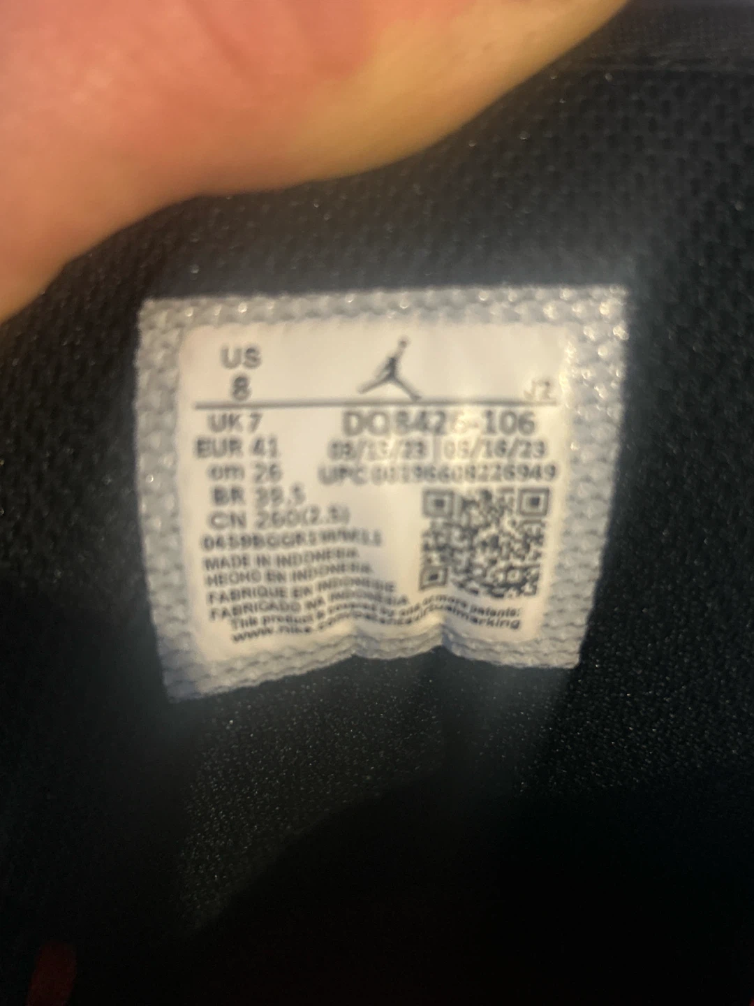 Air Jordan 1 Mid SE Sneakers - US 8 - photo 4