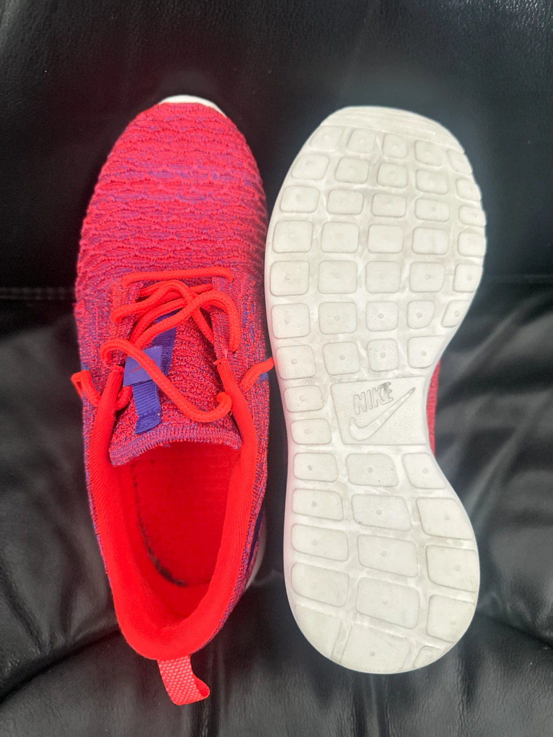 Nike Roshe Run Red/Purple Knit Sneakers - photo 2