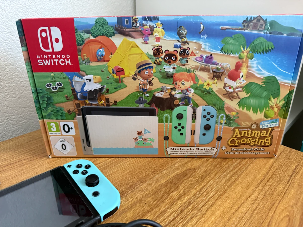 Nintendo Switch Animal Crossing Edition - photo 5