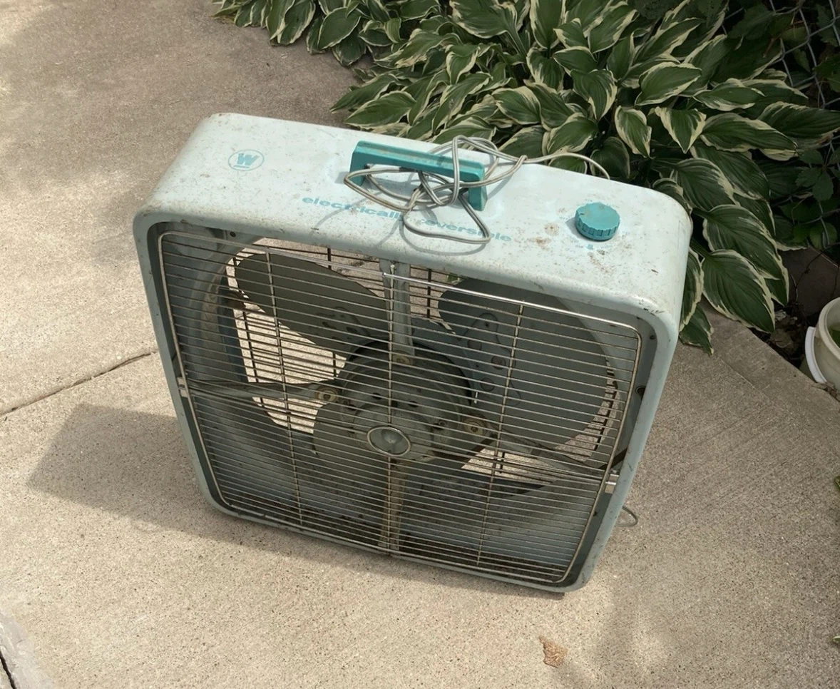 WESTINGHOUSE reversible exhaust IN/OUT 2 Speed metal Box fan - photo 3
