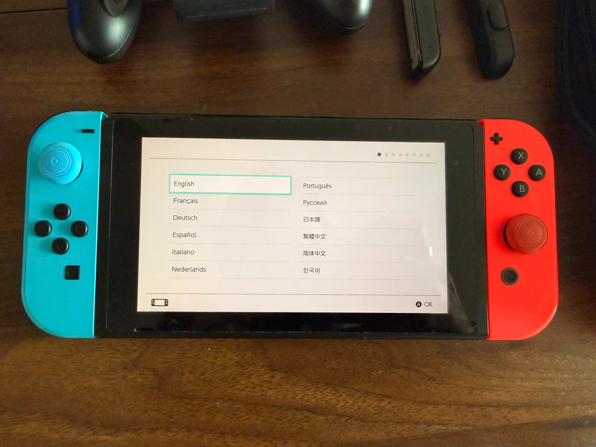 Nintendo Switch 1 - photo 2