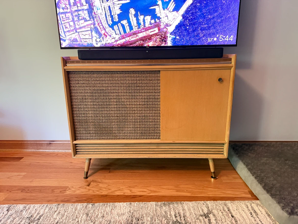 Silvertone "Medalist" High Fidelity Stereo Radio Console