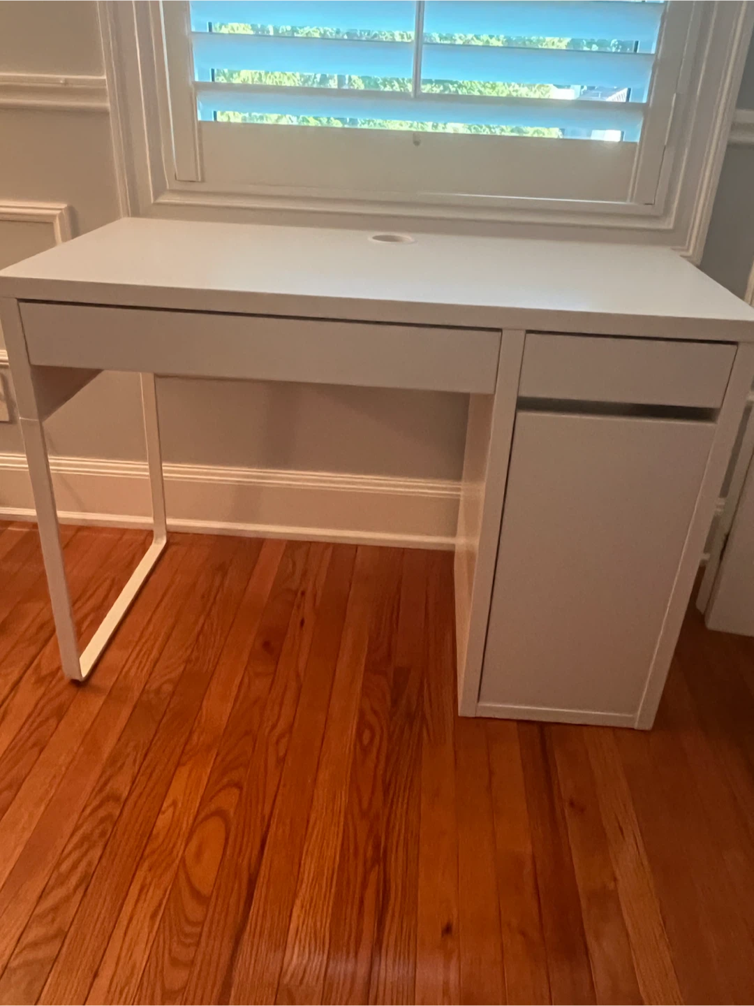 White Desk with Drawers and Shelves